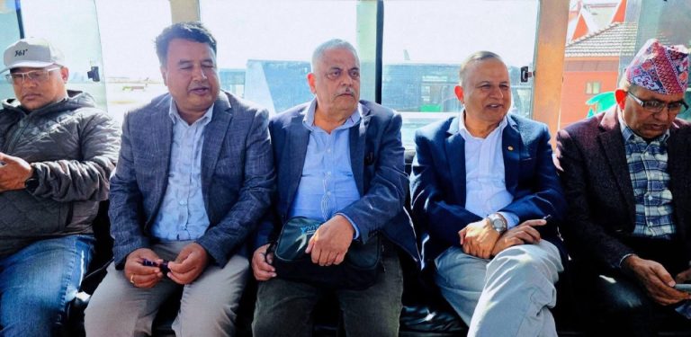 यस्ता अवरोधले विचलित हुँदैनौं : महेश बस्नेत