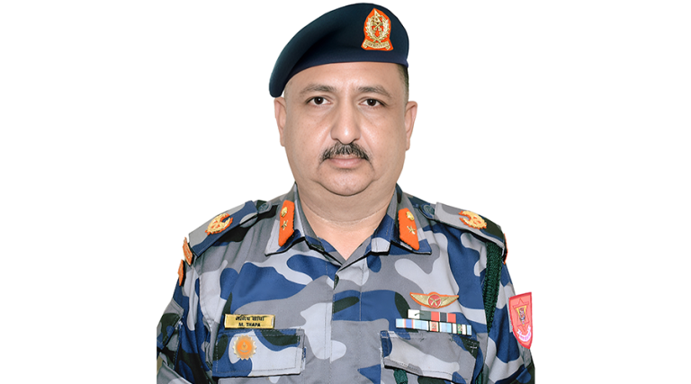 सशस्त्रको प्रवक्तामा डीआईजी मनिष थापा