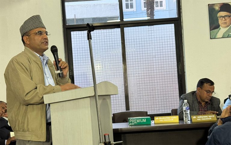 कांग्रेसका हरेक तहमा ३३ प्रतिशत बढी युवा अनिवार्य गर्न महरको प्रस्ताव