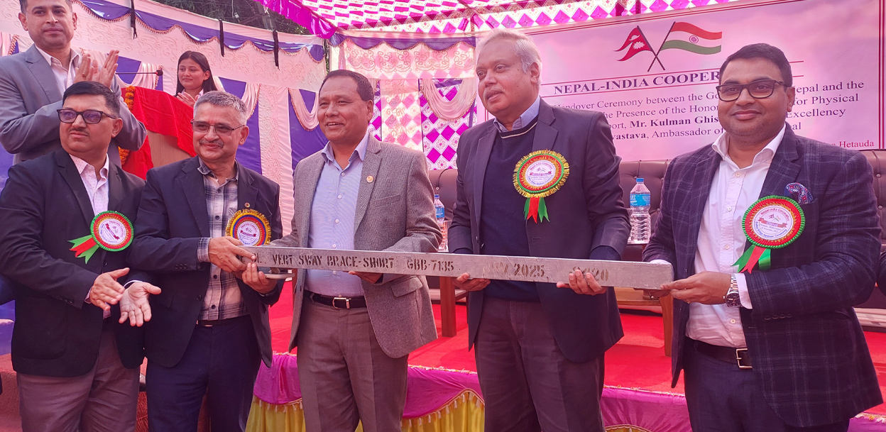 नेपाललाई भारतले फेरि दियो ७० मिटर लामो १० वटा बेलिब्रिज