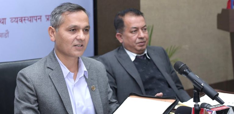 शीतलहर र हिमपातका कारण कुनै नागरिकले ज्यान गुमाउन नपरोस् : गृहमन्त्री