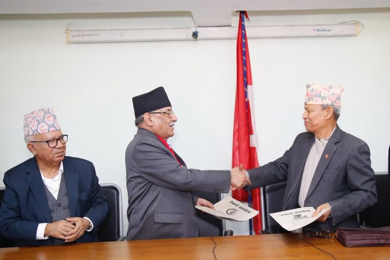 भीम रावल नेपाली कम्युनिस्ट पार्टीमा समाहित, सहमति पत्रमा गरे हस्ताक्षर