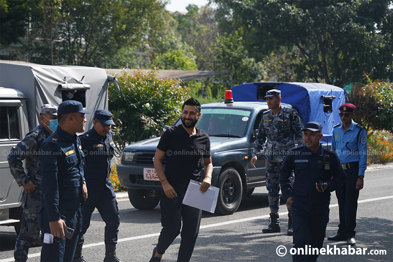 बयानका लागि रविलाई सिंहदरबार ल्याइयो (तस्वीरहरू)