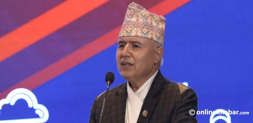 आश्वासनले मुलुकको विश्वास हुँदैन : अर्थमन्त्री