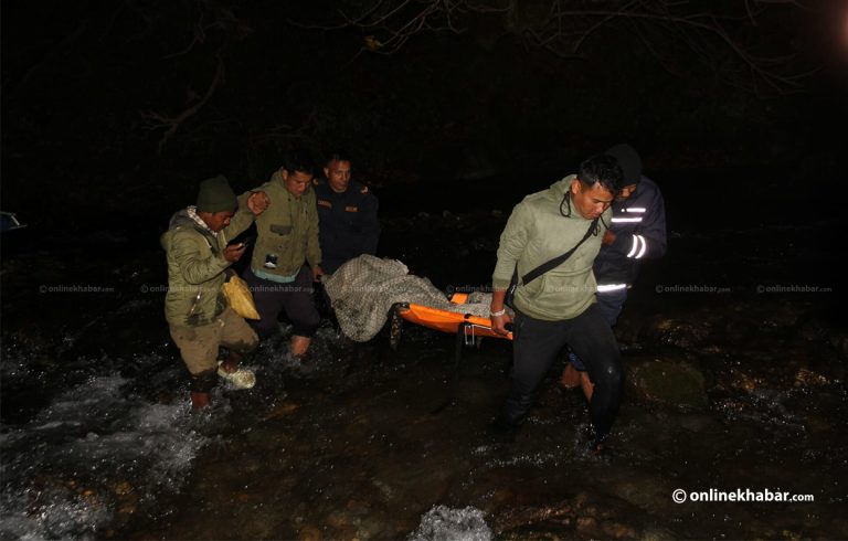 रुकुमपूर्वमा अटो दुर्घटना हुँदा २ जनाको मृत्यु, ५ जना घाइते