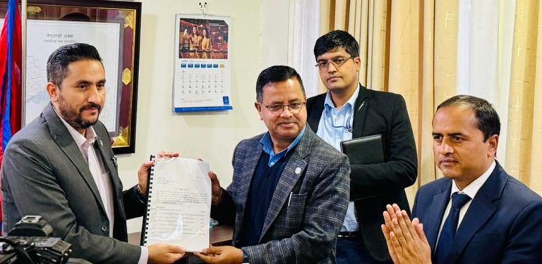 ‘नेपाल टेलिकमको बिलिङ टेण्डरमा चलखेल भएको भेटियो’