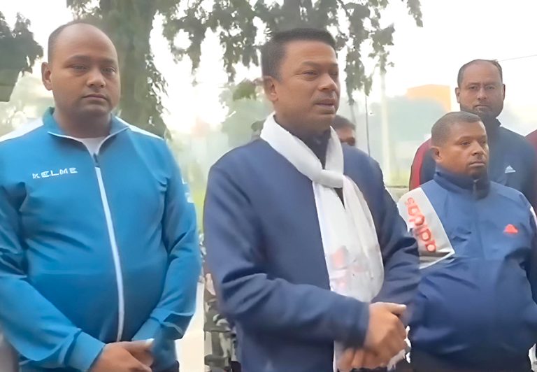 मधेशका नवनियुक्त मुख्यमन्त्री यादव मधेश भवनमा, प्रहरीको भूमिकाप्रति असन्तुष्टि