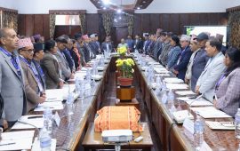 प्रधानमन्त्रीलाई कुलपतिको भारी : भो धेरै नबोकाऊ