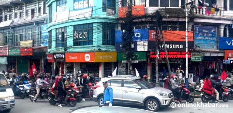 पोखरामा एमालेको मोटरसाइकल र्‍याली