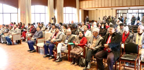 प्रतिनिधिसभा पुनर्स्थापनाको पक्षमा एमालेको हस्ताक्षर संकलन जारी  