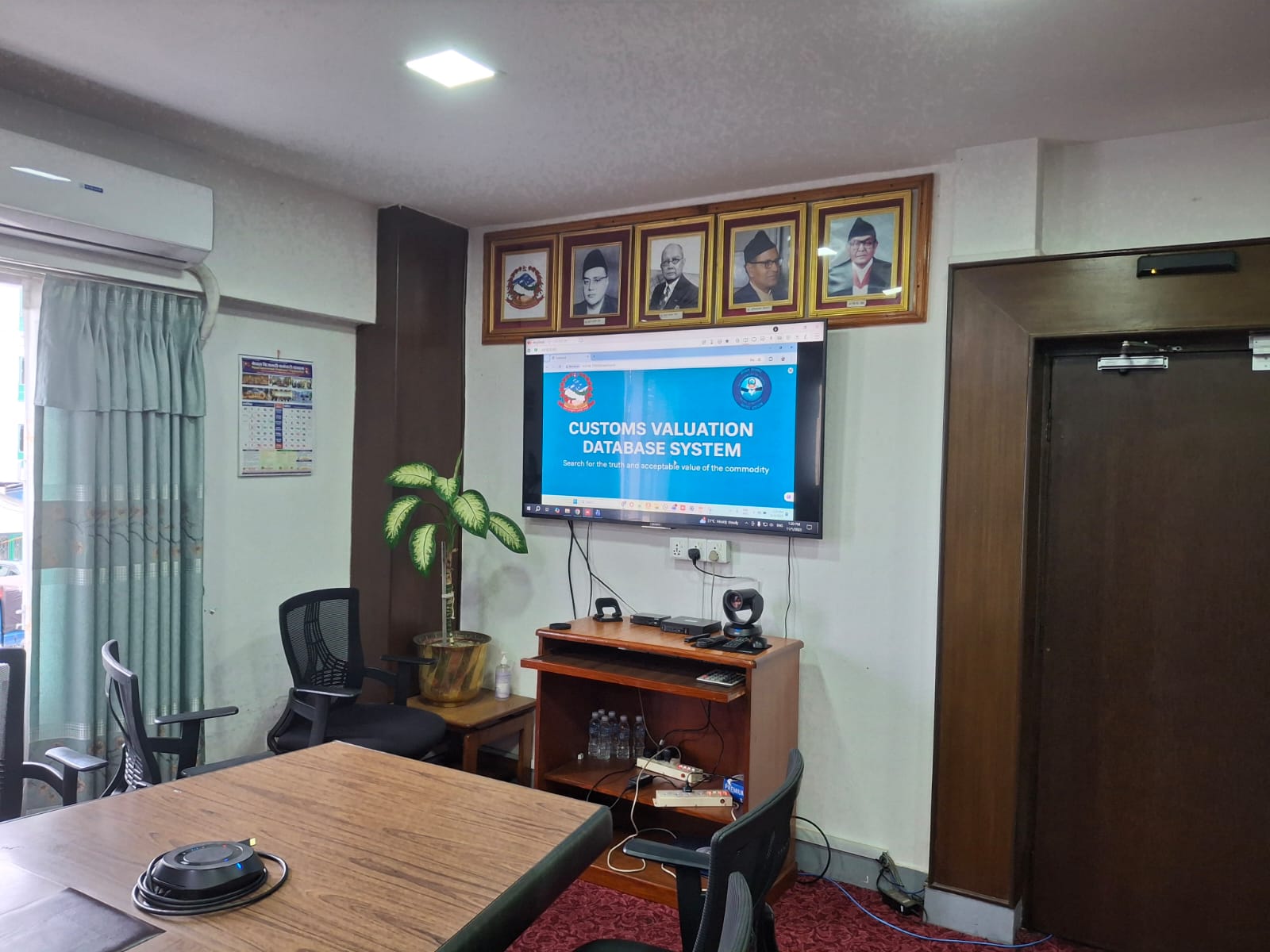 वीरगञ्ज भन्सारमा सुरु भयो अनलाइन भन्सार ‘डाटाबेस’ प्रणाली