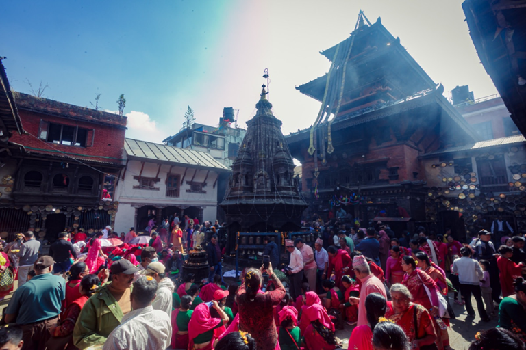 सकियो एक महिने आदिनाथ मेला (तस्वीरहरू)