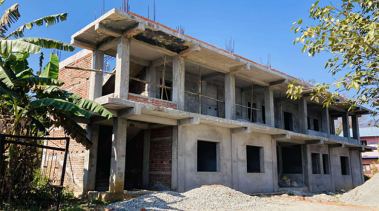 तीन वर्षमा तीन पटक म्याद थप : स्वास्थ्य चौकी भवन अधुरै   