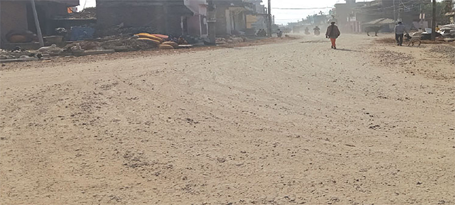 बाँकेमा ठेकेदारको लापर्वाहीले सडक निर्माण योजना अलपत्र