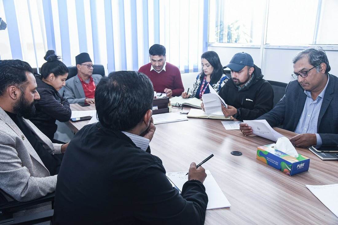 छिमेकमा जग खन्दा आफ्नो घर चर्केको भन्दै उजुरी र क्षतिपूर्ति माग गर्ने बढे