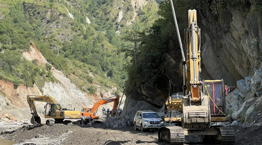 क्षतिग्रस्त बीपी राजमार्गमा स्थायी पुनर्निर्माण सुरु