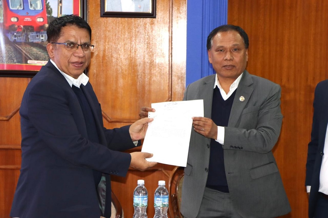 निर्माण व्यवसाय विकास परिषद्‌ले पुनर्निर्माण कोषलाई दियो एक करोड