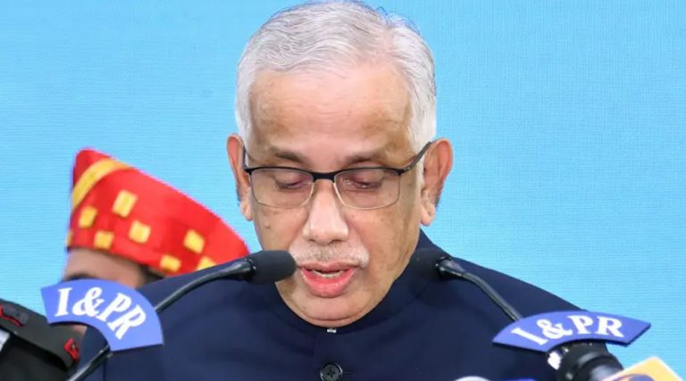 आन्ध्र प्रदेशको मन्दिरमा भागदौड मच्चिदा नौ श्रद्धालुको मृत्यु