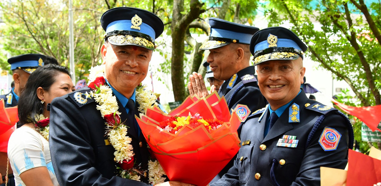 नयाँ आईजीपीका मुख्य चुनौती : प्रहरीको मनोबल उकास्ने, शान्तिपूर्ण चुनाव गराउने