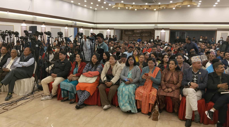 थापा गाउँमा विशेष महाधिवेशन पक्षधर कांग्रेस युवाहरूको भेला