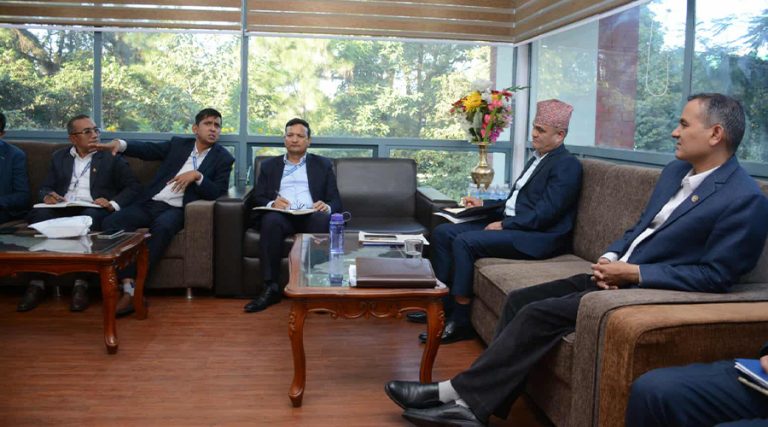 निर्वाचनमा प्रविधिको प्रयोगबारे सरकार र विज्ञबीच छलफल