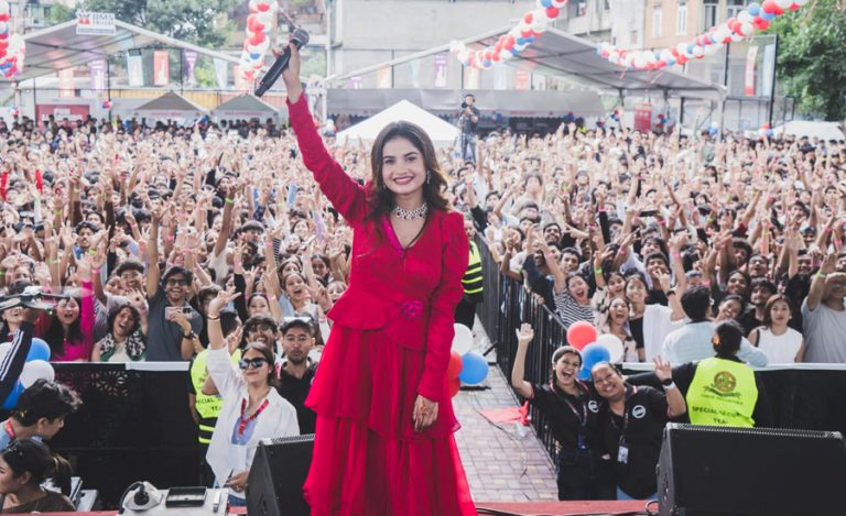 एलिनाले घोषणा गरिन् ‘क्यानडा टूर’, ४ सहरमा दिनेछिन् प्रस्तुति