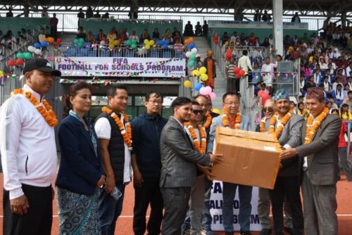 बाँकेमा ‘फिफा फुटबल फर स्कुल’ कार्यक्रम उद्घाटन