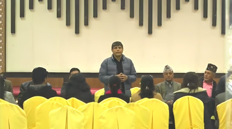 पार्टी पुनर्गठनको संयोजन गर्ने जिम्मा घनश्याम भूसाललाई