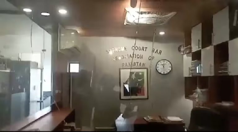 पाकिस्तानको सर्वोच्च अदालतमा ग्यास सिलिण्डर विस्फोट, १२ जना घाइते