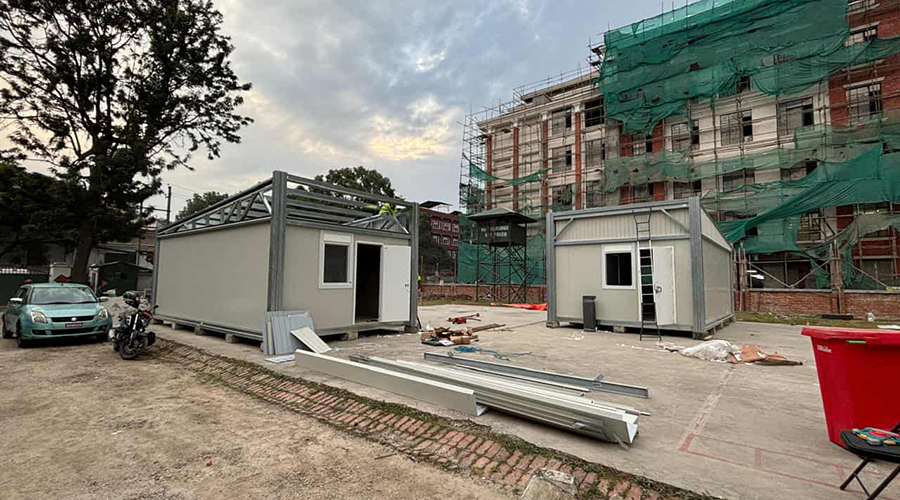 स्वास्थ्य मन्त्रालय सिहंदरबारमा सारिँदै