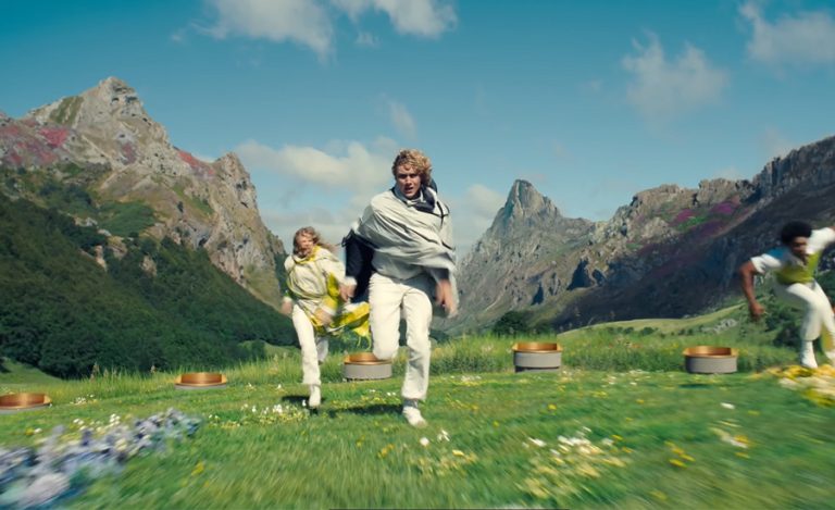 प्रतीक्षित हलिउड फिल्म ‘द हंगर गेम्स’ नयाँ श्रृंखलाको ट्रेलर सार्वजनिक