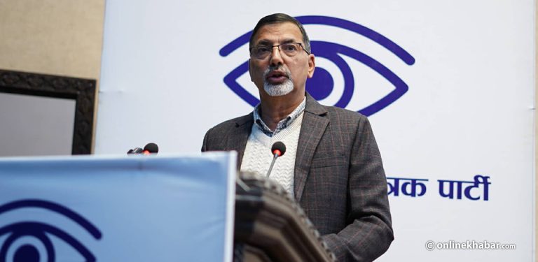 मठाधीशहरूलाई धुपबत्ती गर्न छाडेर नयाँ पार्टी गठन गर्‍यौं : जनार्दन शर्मा