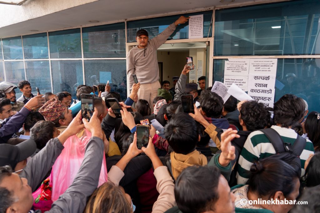 ‘अब राष्ट्रिय परिचयपत्र भएकाले मतदाता नामावलीका लागि लाइन लाग्नु पर्दैन’ (भिडियो)