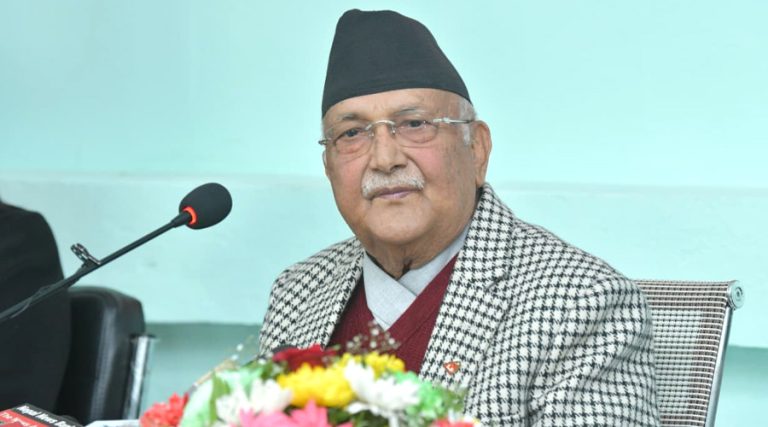 ओलीको आग्रह- प्रतिस्पर्धा गर्ने छुट सबैलाई छ, सकेसम्म सहमतिमै जाऔं