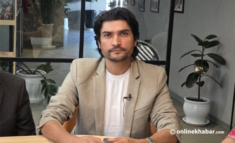 महेश त्रिपाठीको हातमा ७ फिल्म, साइन गरे ‘झिंगेदाउ २’