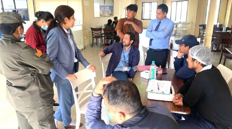 सरसफाइमा लापरबाही गरेपछि ओम अस्पतालको क्यान्टिन ७ दिनका लागि बन्द