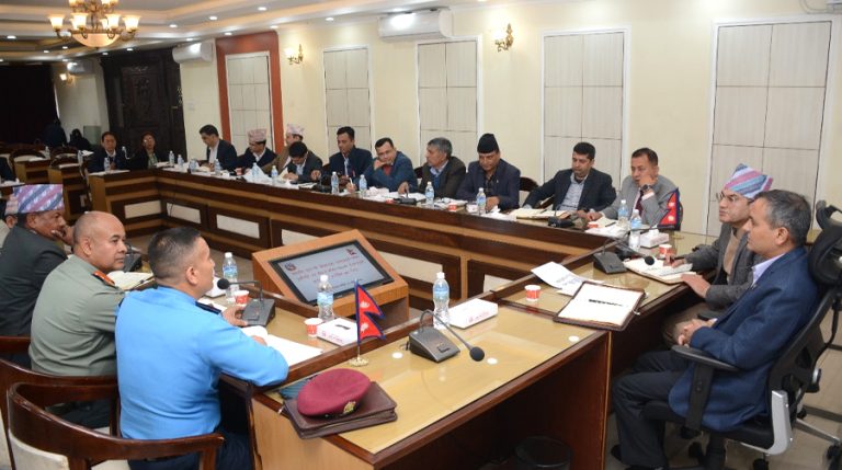 महसुस हुनेगरी सेवा प्रवाहमा लाग्न मातहतका निकायलाई गृहमन्त्रीको निर्देशन