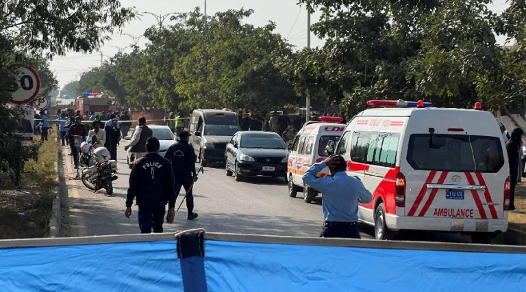 पाकिस्तानको इस्लामाबादमा आत्मघाती विस्फोट, १२ जनाको मृत्यु