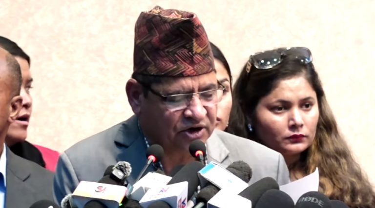 मदन भण्डारीले भन्नुहुन्थ्यो- कुराले चिउरा भिज्दैन : प्रकाश ज्वाला