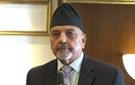 प्रत्यक्ष कार्यकारीले देशका सबै समस्या समाधान गर्छ भन्नु मुर्खता हो : अधिकारी