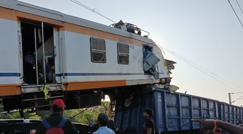 भारतको छत्तिसगढमा यात्रुबाहक र मालबाहक रेल ठोक्किँदा ६ जनाको मृत्यु, १२ घाइते
