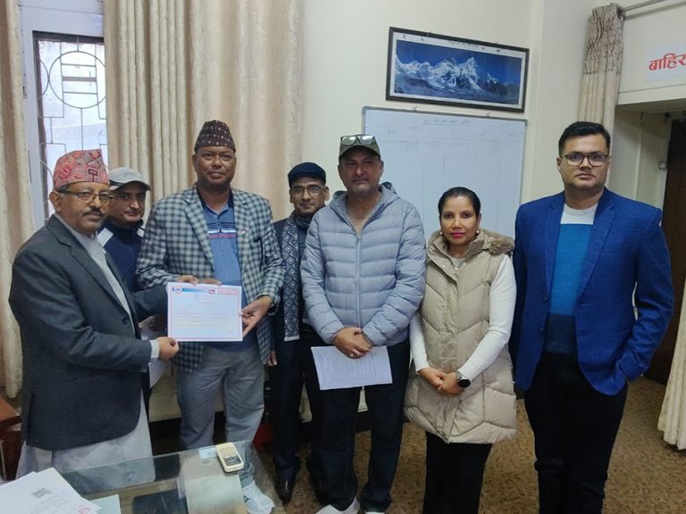 राष्ट्रिय ऊर्जाशील पार्टीले पायो दल दर्ताको प्रमाणपत्र