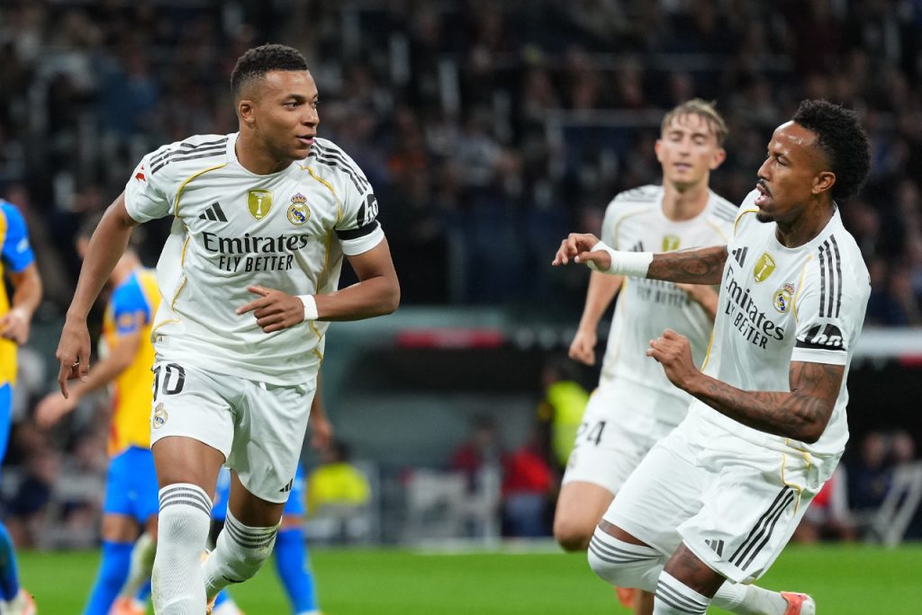 भ्यालेन्सियामाथि रियलको सहज जित, शीर्षस्थानमा ७ अंकको अग्रता