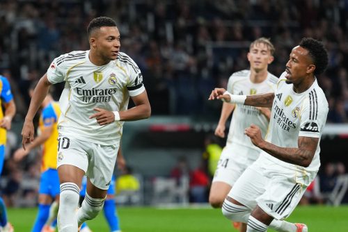 भ्यालेन्सियामाथि रियलको सहज जित, शीर्षस्थानमा ७ अंकको अग्रता