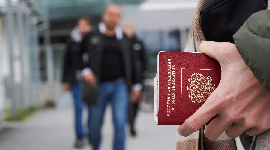 सुरक्षा खतरा देखाउँदै इयूद्वारा रूसी नागरिकलाई भिसामा कडाइ