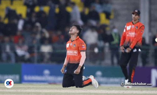 अम्पायरको निर्णयमा असन्तुष्टि जनाएपछि चितवनका रिजनलाई एक डिमेरिट पोइन्ट