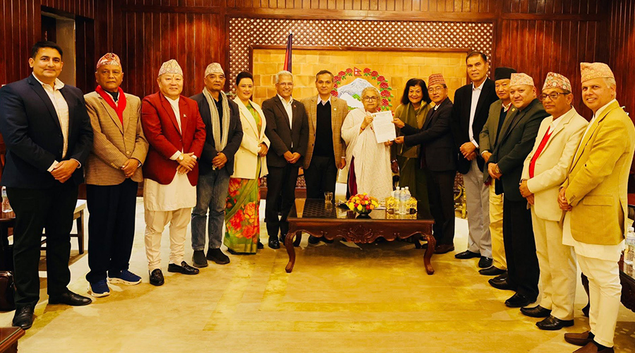 प्रधानमन्त्री कार्कीसँग राप्रपाको माग : चुनावअघि नै पूर्वराजासहितको सर्वपक्षीय सम्मेलन