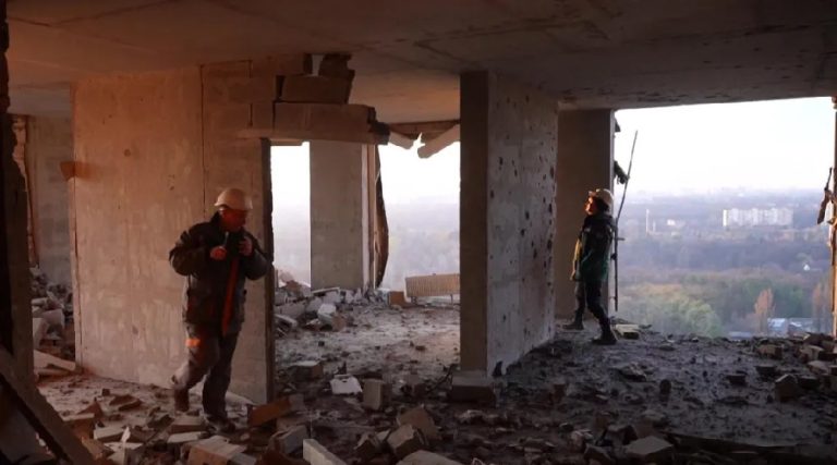 युक्रेनको राजधानी किभमा रूसद्वारा भिषण ड्रोन आक्रमण, ६ जनाको मृत्यु