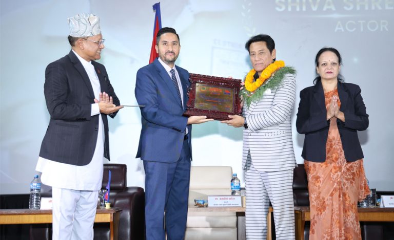 १५ फिल्मकर्मीलाई ‘सांस्कृतिक रुपान्तरण सम्मान तथा पुरस्कार’ प्रदान