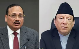 भारतका प्रधानन्यायाधीशको शपथमा नेपालका प्रधानन्यायाधीश सहभागी हुँदै